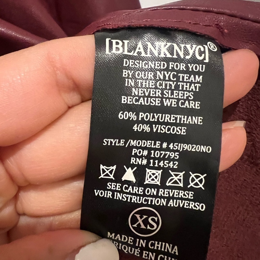 Blank NYC burgundy red Faux Leather Drape Front Jacket XS coquette K - Picture 8 of 9